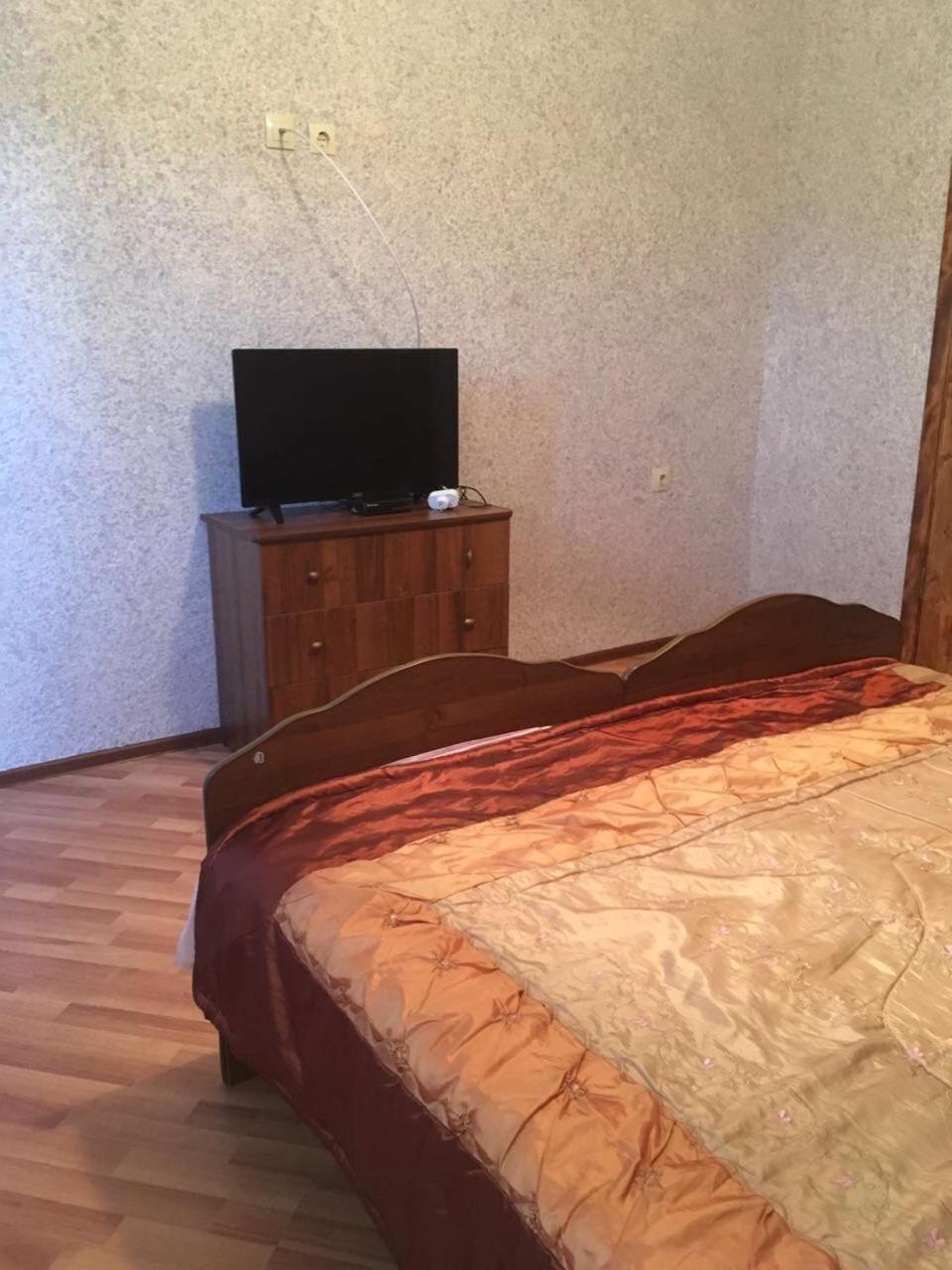 Esnat Guest House Титова 25А Suchumi Zewnętrze zdjęcie